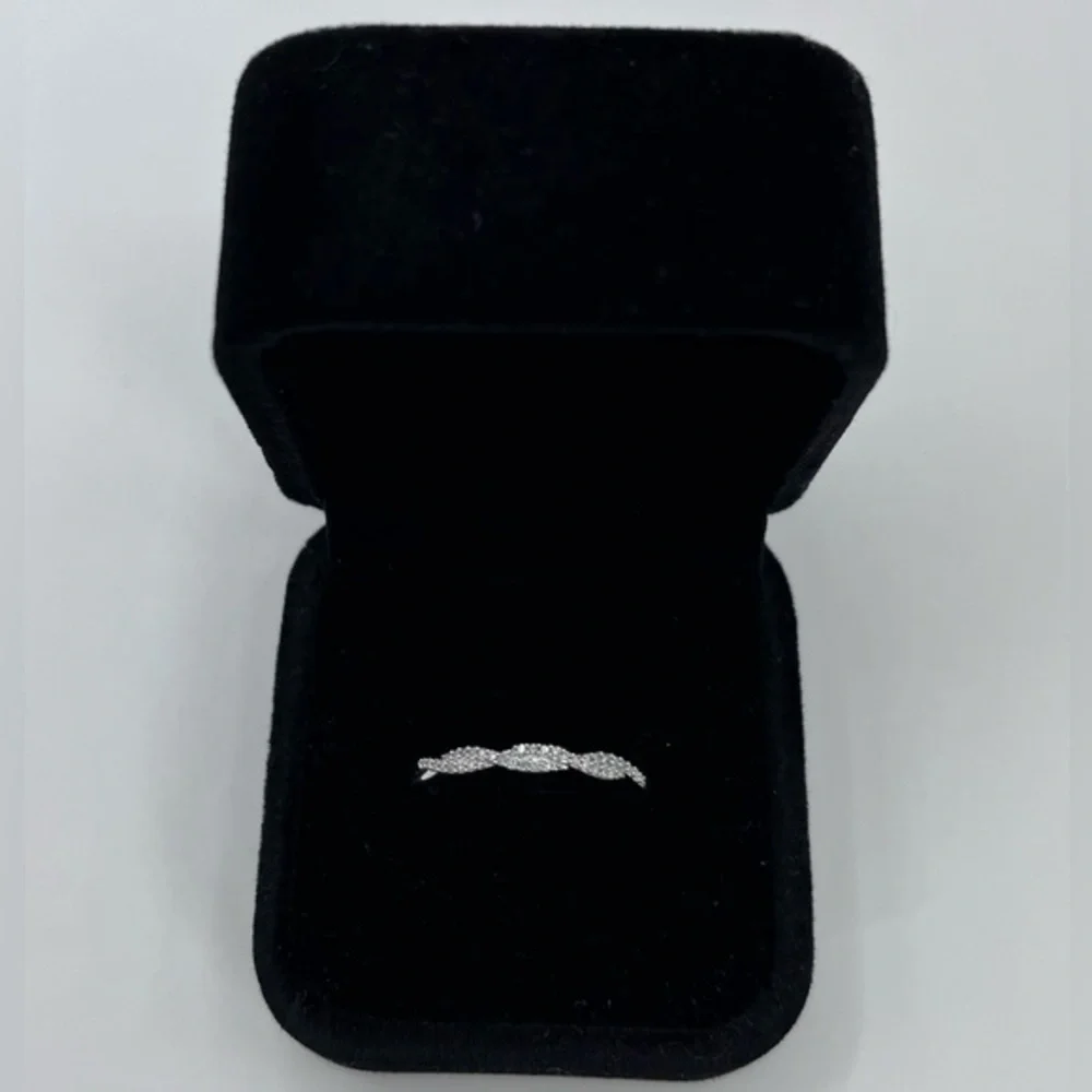 0.20 CT Double Twist Natural Diamond Sterling Silver Ring - Picture 1 of 5